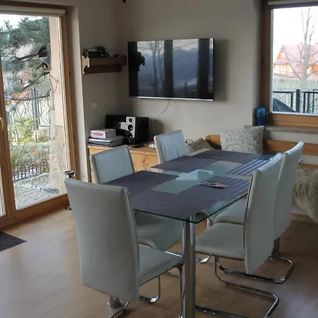 Cyrhla Апартаменты *